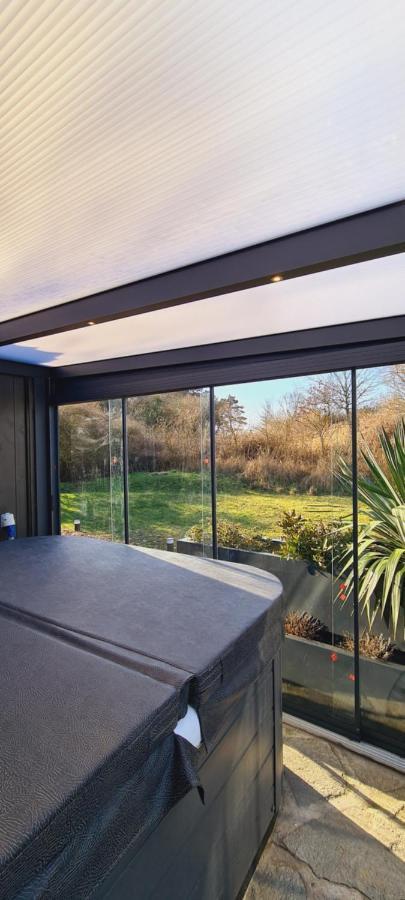 B&B Het Duinhuisje Met Jacuzzi, Gratis Parkeren, 2 Fietsen Te Leen, Airco Zandvoort Exterior foto