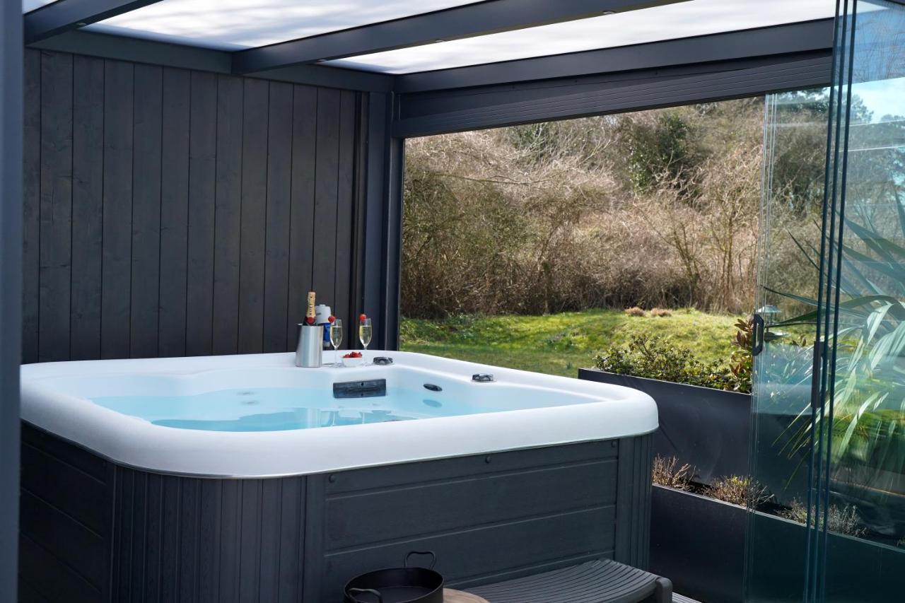 B&B Het Duinhuisje Met Jacuzzi, Gratis Parkeren, 2 Fietsen Te Leen, Airco Zandvoort Exterior foto